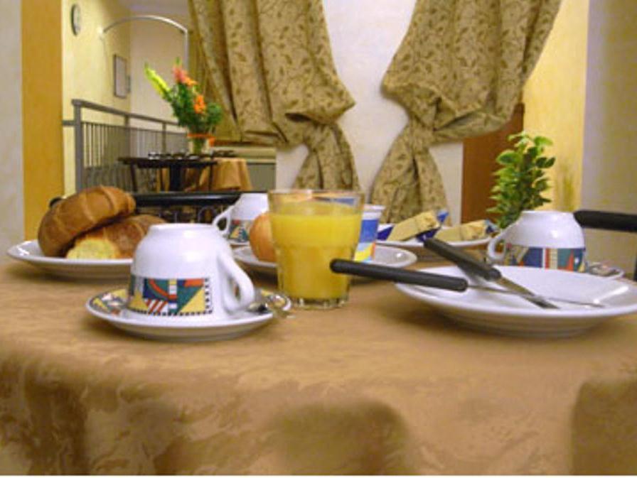 Hotel Casa Mia Milaan Buitenkant foto