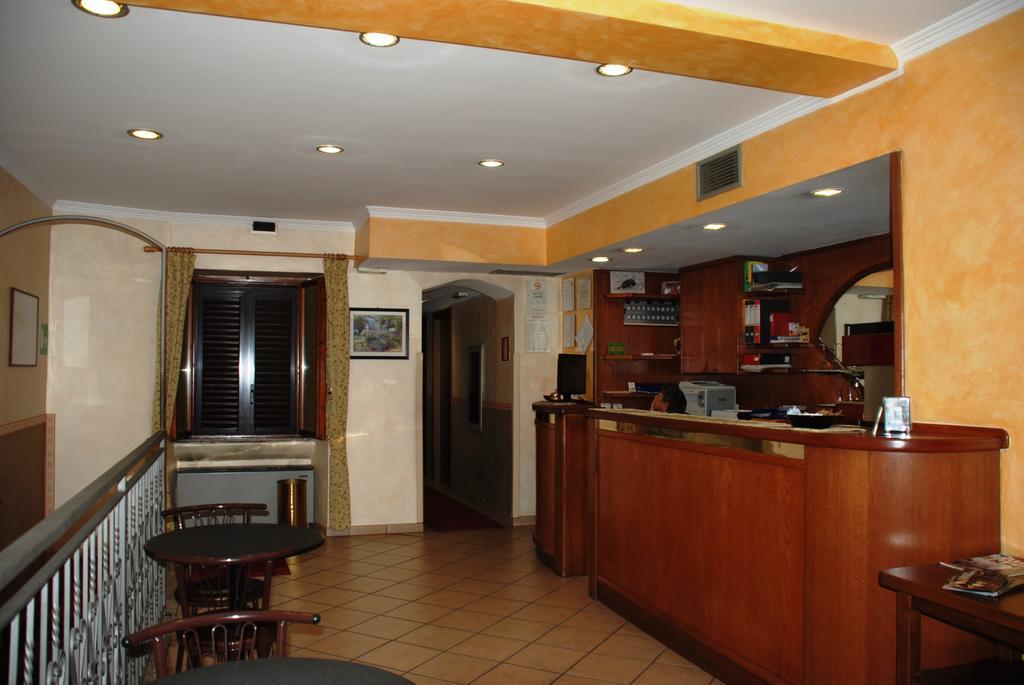 Hotel Casa Mia Milaan Buitenkant foto